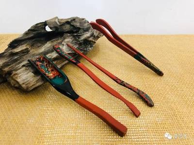 漆光映彩，匠心傳承——桂林師范高等專科學(xué)校首屆工藝美術(shù)品設(shè)計班漆器工藝結(jié)課成果展示